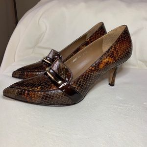 *SOLD* Donald Pliner Tace Snake Print Leather Pump